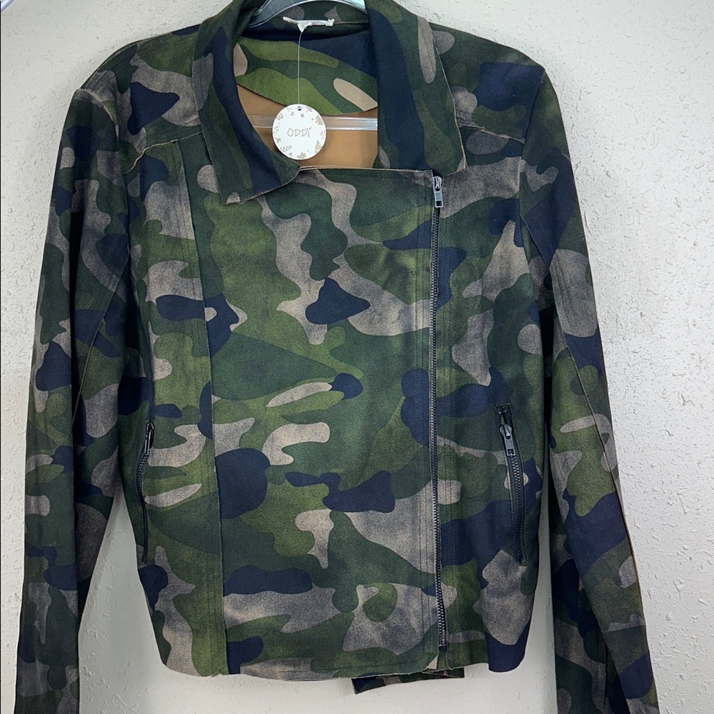 ODDY Women’s Camo Utility Jacket in Green and Black size M/L new - Picture 7 of 8